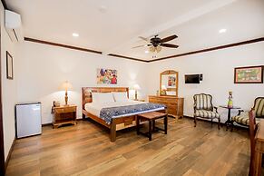 Falling Leaves Lodge