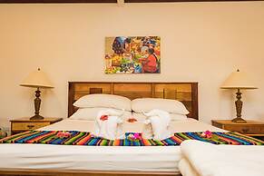 Falling Leaves Lodge