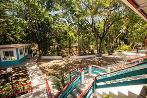 Falling Leaves Lodge