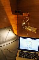 Kaniu Capsule Hostel