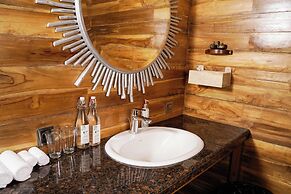 Pondanu Cabins By The Lake