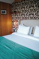 Pondanu Cabins By The Lake