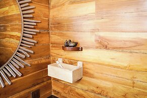 Pondanu Cabins By The Lake