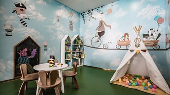 Sel de Mer Hotel & Suites