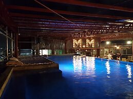 Mad Monkey Cebu City - Adults Only