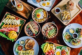 Mad Monkey Cebu City - Adults Only