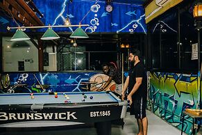 Mad Monkey Cebu City - Adults Only