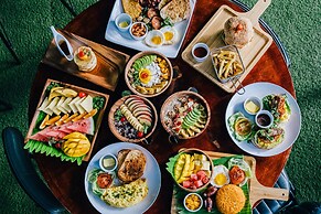 Mad Monkey Cebu City - Adults Only