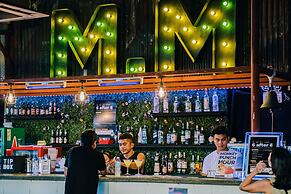 Mad Monkey Cebu City - Adults Only