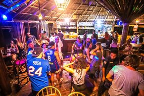 Mad Monkey Hostel Nacpan Beach - Adults Only