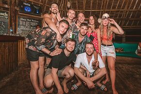 Mad Monkey Hostel Nacpan Beach - Adults Only