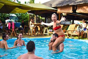 Mad Monkey Hostel Siargao - Adults Only