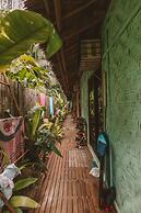 Mad Monkey Hostel Siargao - Adults Only