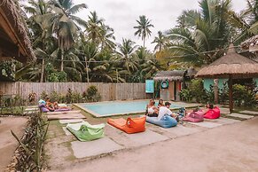 Mad Monkey Hostel Siargao - Adults Only