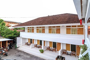 OYO 1384 Pulau Bali Hotel