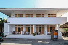 OYO 1384 Pulau Bali Hotel