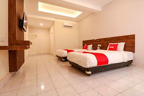 OYO 1384 Pulau Bali Hotel