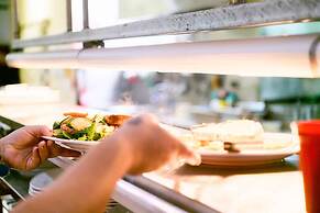 Top of the Town Hotel Motel