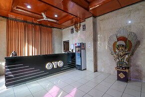 OYO 1952 Hotel Dewata IndahNearLumintang Park