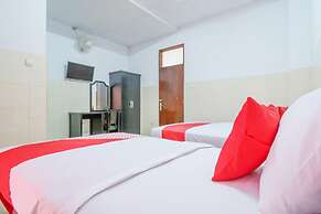 OYO 1952 Hotel Dewata IndahNearLumintang Park