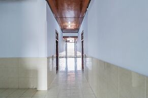 OYO 1952 Hotel Dewata IndahNearLumintang Park