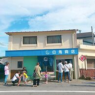 Guest House & Bar Diamond Head