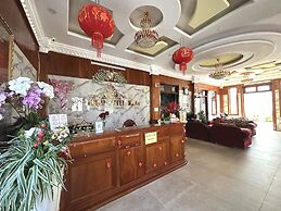 Capital O 1198 Dinh Loan Hotel