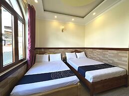 Capital O 1198 Dinh Loan Hotel