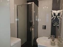 Maya's Flats & Resorts - Szlachecki