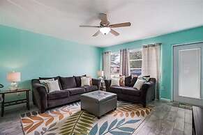 Anna Maria's Dream 2 Bedroom Villa by RedAwning