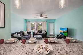 Anna Maria's Dream 2 Bedroom Villa by RedAwning