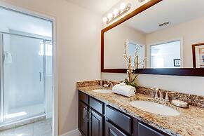 Elegant and Spacious 4BD Home Near Disney and Minutes From Florida's t