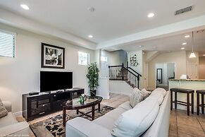 Elegant and Spacious 4BD Home Near Disney and Minutes From Florida's t