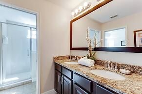 Elegant and Spacious 4BD Home Near Disney and Minutes From Florida's t