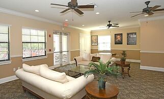 Elegant and Spacious 4BD Home Near Disney and Minutes From Florida's t