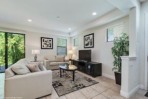 Elegant and Spacious 4BD Home Near Disney and Minutes From Florida's t