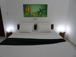 Moragalla Beach Home Guesthouse (Newly opened hotel)