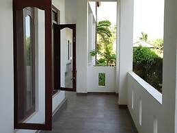 Moragalla Beach Home Guesthouse (Newly opened hotel)