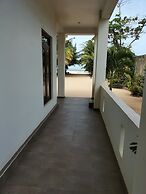 Moragalla Beach Home Guesthouse (Newly opened hotel)