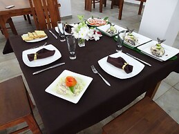 Moragalla Beach Home Guesthouse (Newly opened hotel)