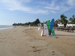 Moragalla Beach Home Guesthouse (Newly opened hotel)