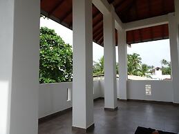 Moragalla Beach Home Guesthouse (Newly opened hotel)
