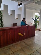 Moragalla Beach Home Guesthouse (Newly opened hotel)