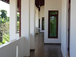 Moragalla Beach Home Guesthouse (Newly opened hotel)