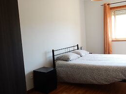 Praceta Almeida Garrett Apartment
