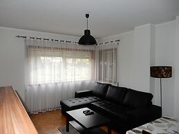 Praceta Almeida Garrett Apartment