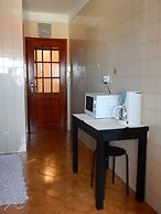 Praceta Almeida Garrett Apartment