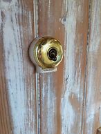 Black Mountain BreakAway