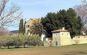 Mas de varangle Chambres d'hôtes et Gîte