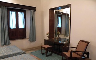 Bhanwar Vilas Palace